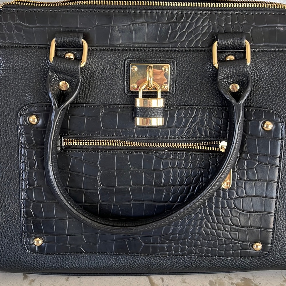 Black Calvin Klein shoulder bag perfect condition